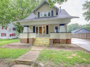 625 E Washington St, Monticello, IL 61856