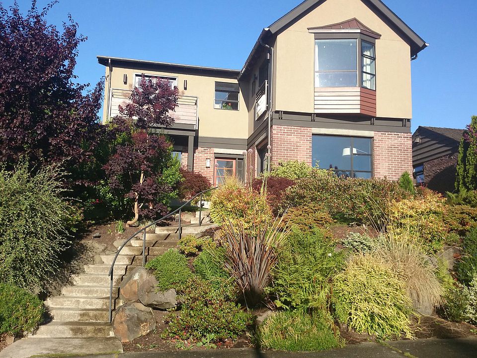 2nd image of 1941 35th Ave W