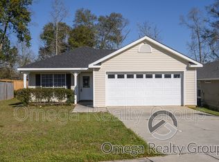 921 Hamilton Bridges Dr E, Mobile, AL 36695