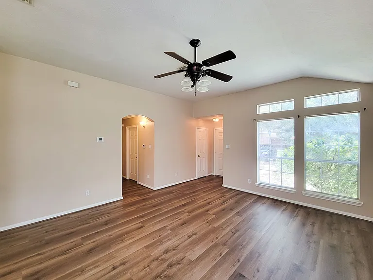 18446 S Wimbledon Dr — Photo 11