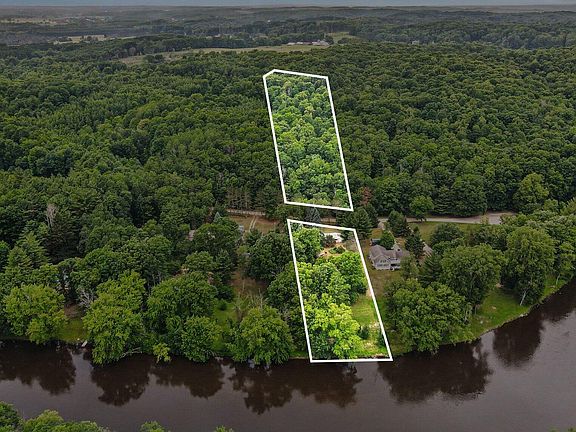4th image of 17065 Old Logging Rd