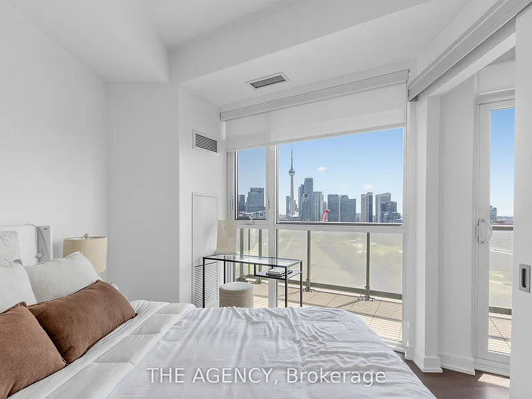 30 Ordnance St #1811 — Photo 21