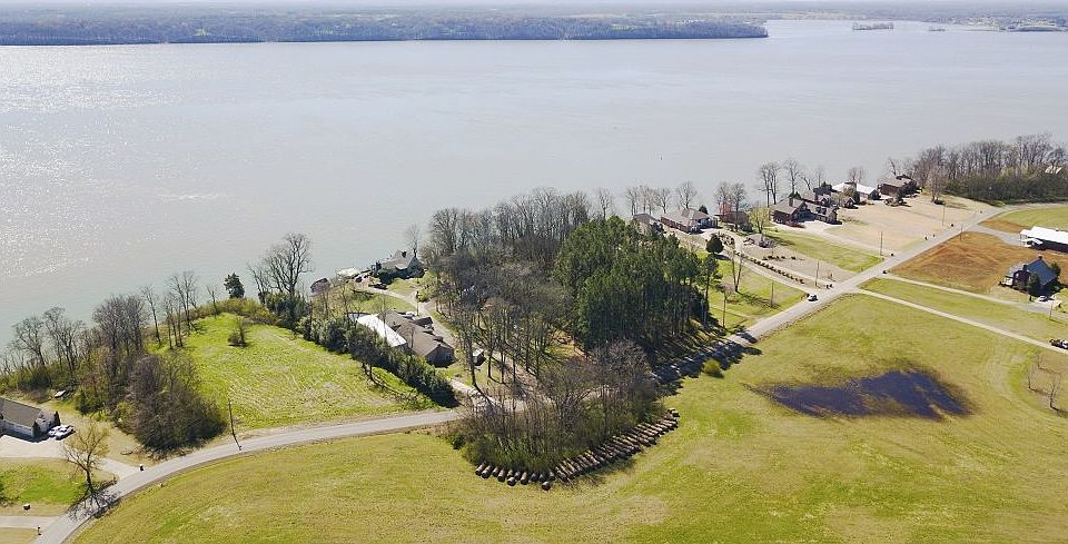 2nd image of County Road 33