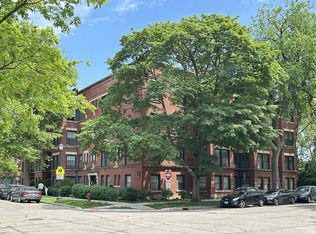 314 Lee St APT 2, Evanston, IL 60202