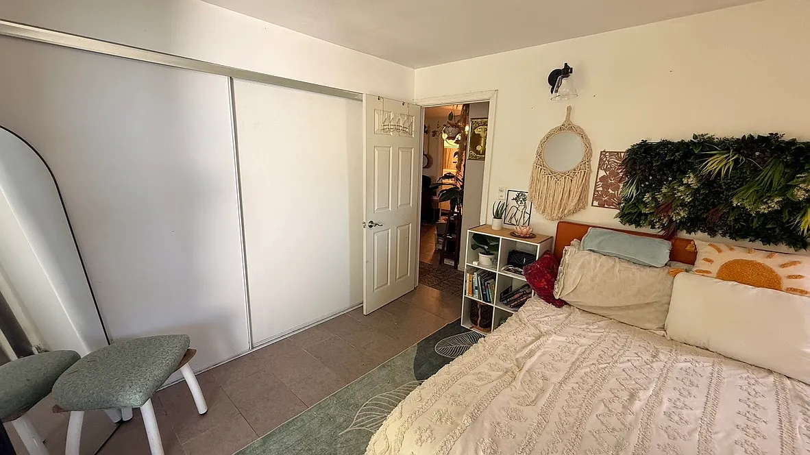 2 bed, 800 sqft, $1,375 — Photo 2
