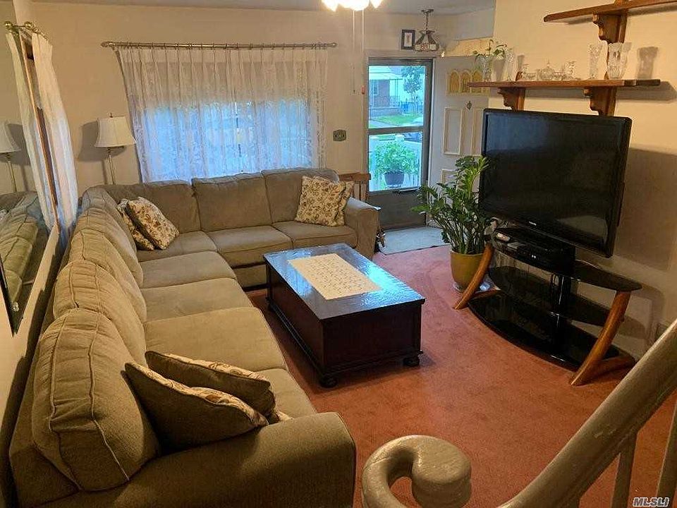1st image of 81-20 264th St