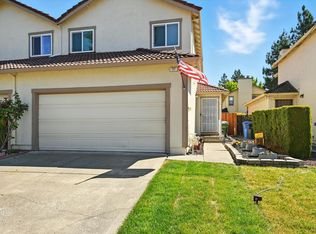 27 Fredrick Drive, Rohnert Park, CA 94928