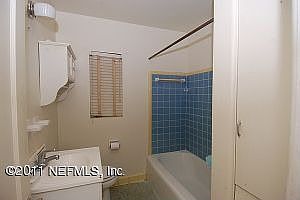 5th image of 4561 Colonial Ave