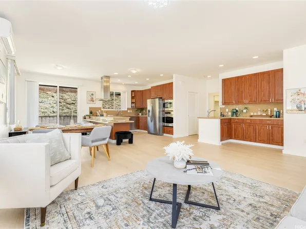 94-370 Noholoa Loop, Mililani, HI 96789