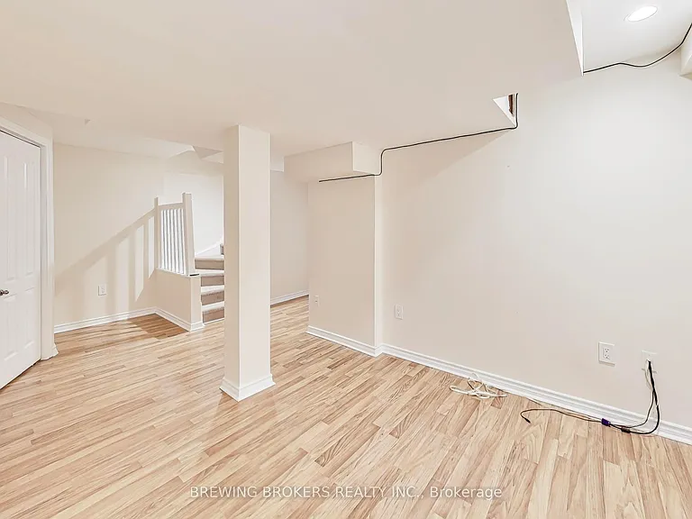 33 Pearcey Cres — Photo 30