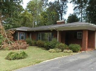 107 Ridgewood Dr, Lexington, NC 27292