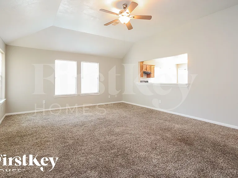 12207 Duane Ct — Photo 5
