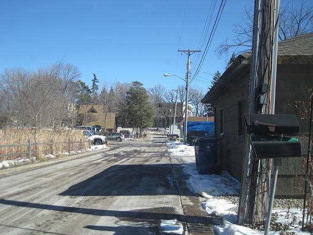 2nd image of 4368 Channel Rd