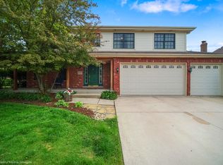 26347 W Old Kerry Grv, Channahon, IL 60410