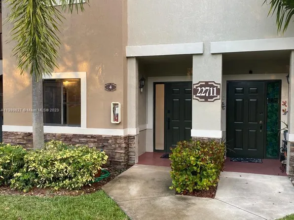 22711 SW 88th Pl Unit 4-23, Cutler Bay, FL 33190
