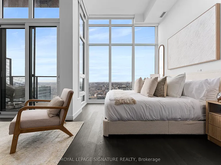 1 Concord Cityplace Way #Penthouse 7001 — Photo 19