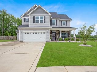 112 Stonebriar Ave, Raeford, NC 28376