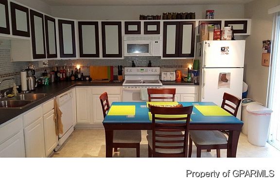 3rd image of 4205 B Brook Creek Ln