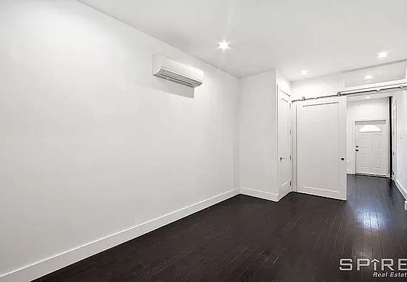 5th image of 247 Himrod St #6FAM