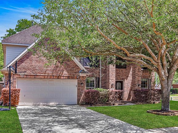 3rd image of 23938 Dorrington Estates Ln