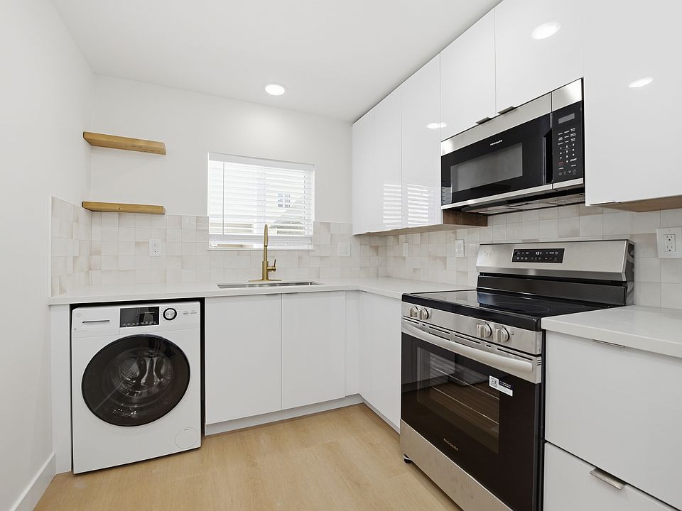 1st image of 4559 Campus Ave #10