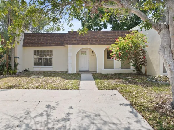 9922 86th Way N, Seminole, FL 33777