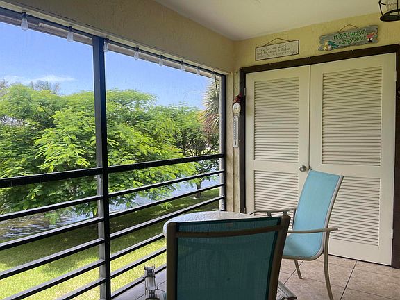 4th image of 2 Via De Casas Sur APT 205