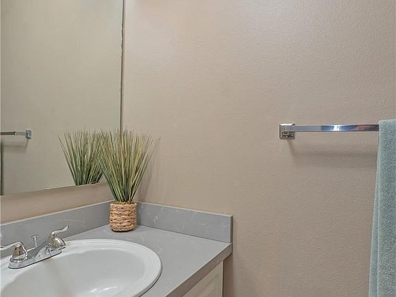 4th image of 13306 SE 272nd St APT D102