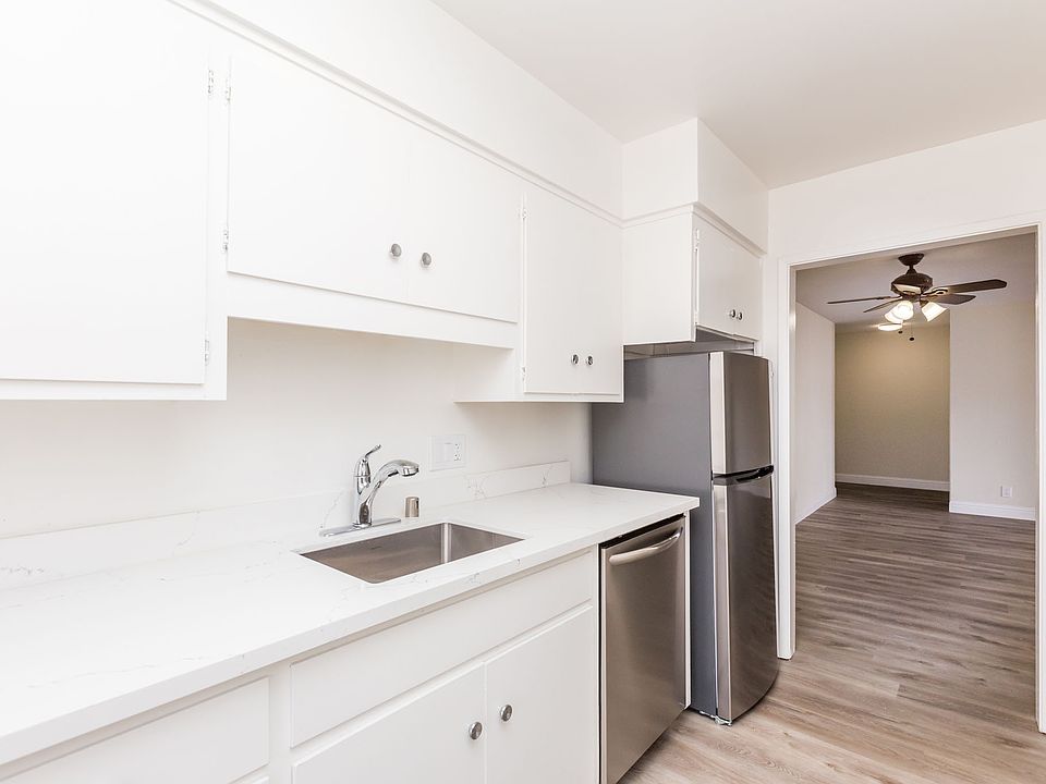 1st image of 888 Vermont St #210