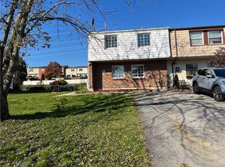 32 Silo Ln, Middletown, NY 10940