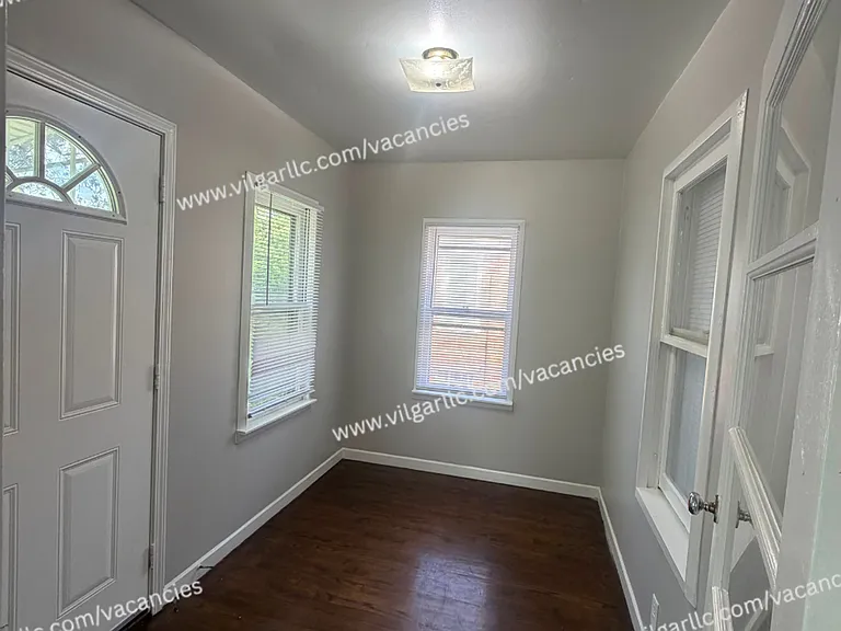 4639 Connecticut St — Photo 18