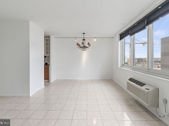 5th image of 1901 John F Kennedy Blvd APT 901