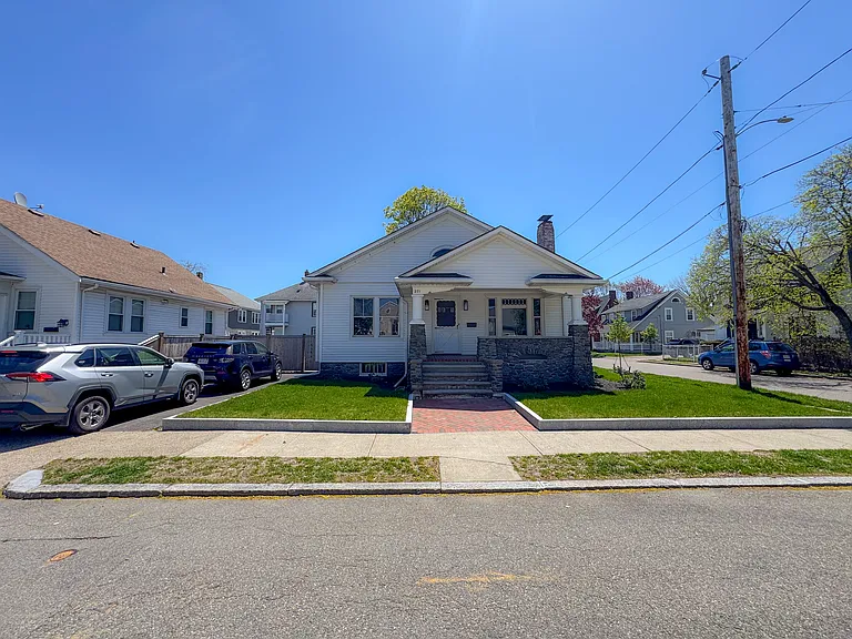 271 Atlantic St — Photo 22