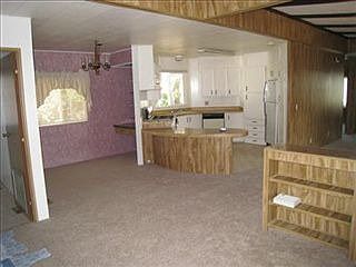 5th image of 12010 Hemlock Dr