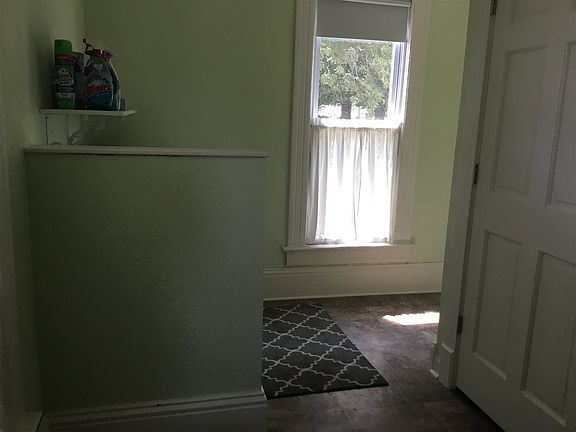 5th image of 416 1st St