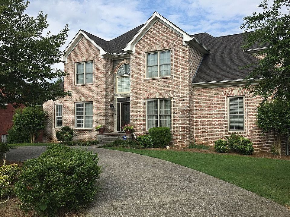 2nd image of 106 Cumberland Pl