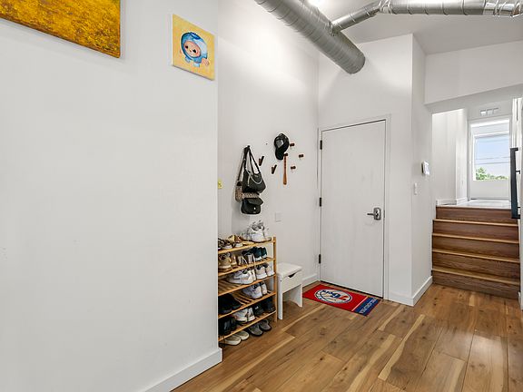 4th image of 1314 N Franklin St #4