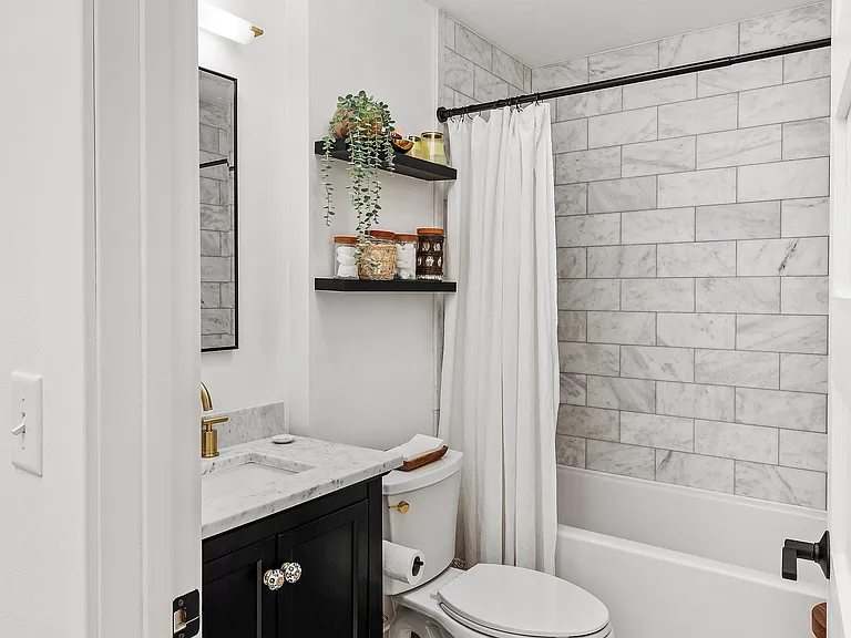 9850 Erie St #9850 — Photo 20