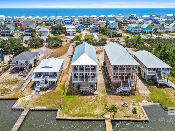 1242 W Lagoon Ave, Gulf Shores, AL 36542
