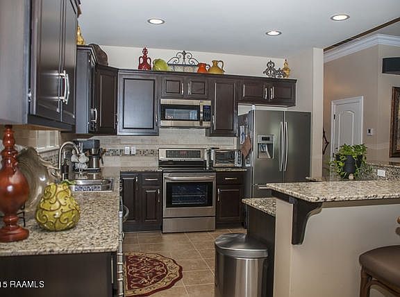 4th image of 5017 Heritage Dr