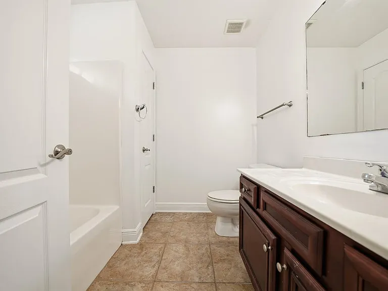 2168 Hadleigh Hills Ct — Photo 20