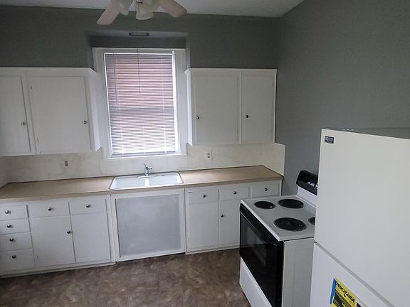 4th image of 905 Hummel Ave Floor 1
