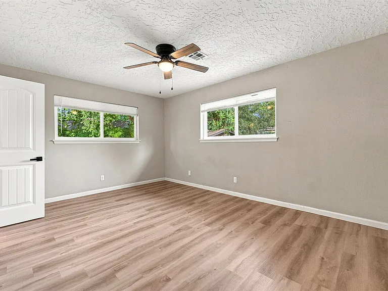 6655 S 67th East Ave — Photo 45