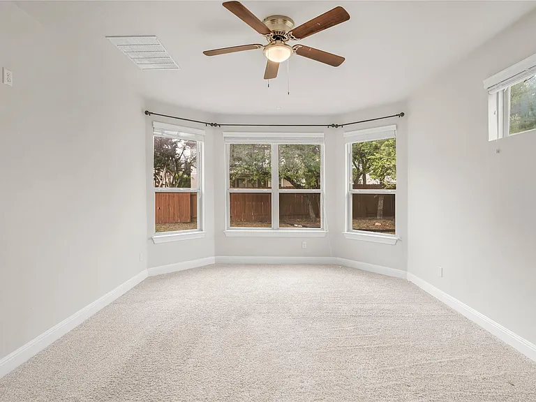 5300 Cipriano Dr — Photo 16