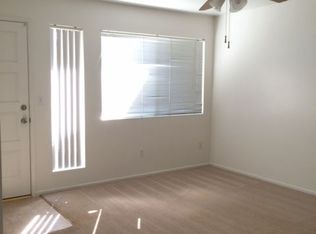 2012 Courtleigh Dr APT A, Bakersfield, CA 93309