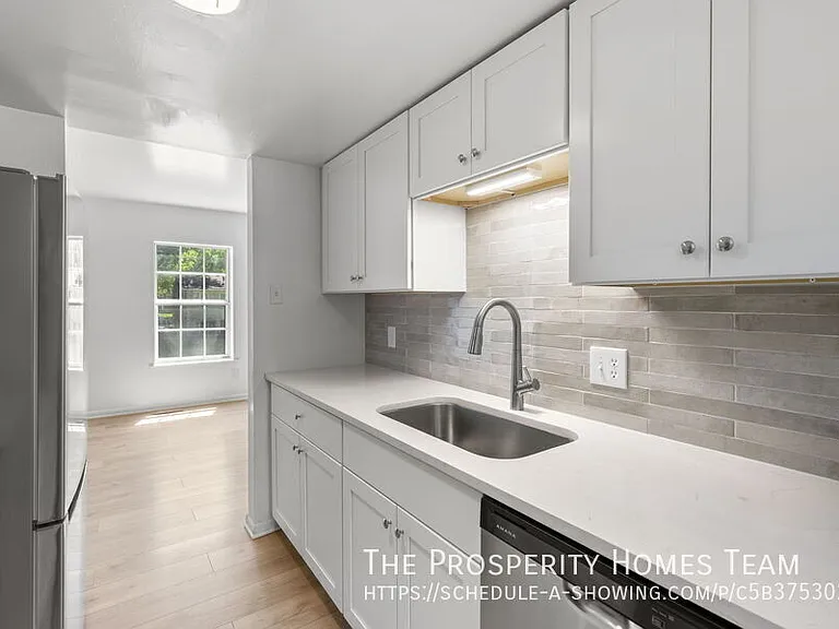 8774 Tamar Dr — Photo 8