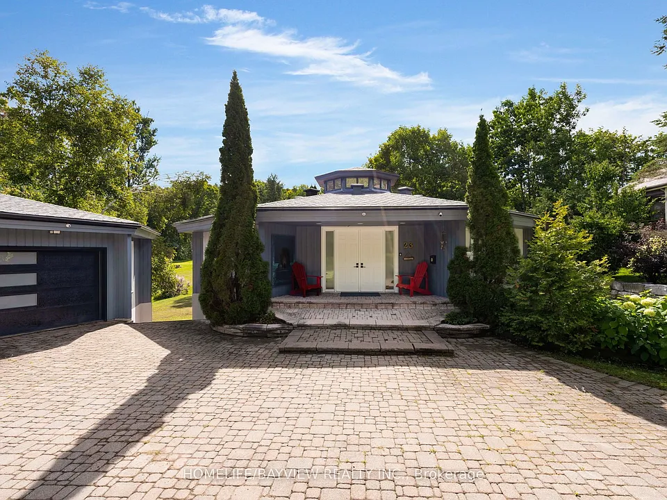 23 Country Club Ln