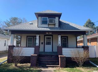 1636 Beecher Ave, Galesburg, IL 61401