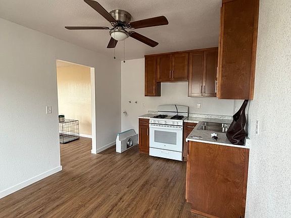 3rd image of 3068 E Gage Ave