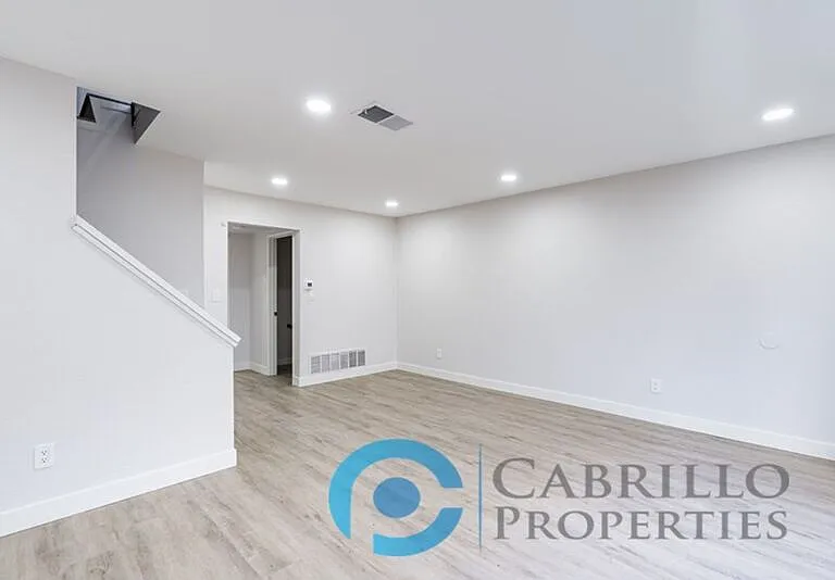 4776 Bancroft St #3 — Photo 4